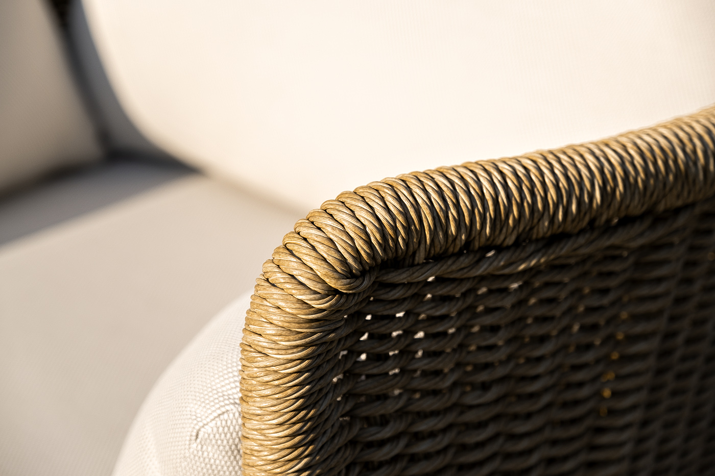 фото "аликанте" лаунж-зона из искусственного ротанга, цвет соломенный (к)