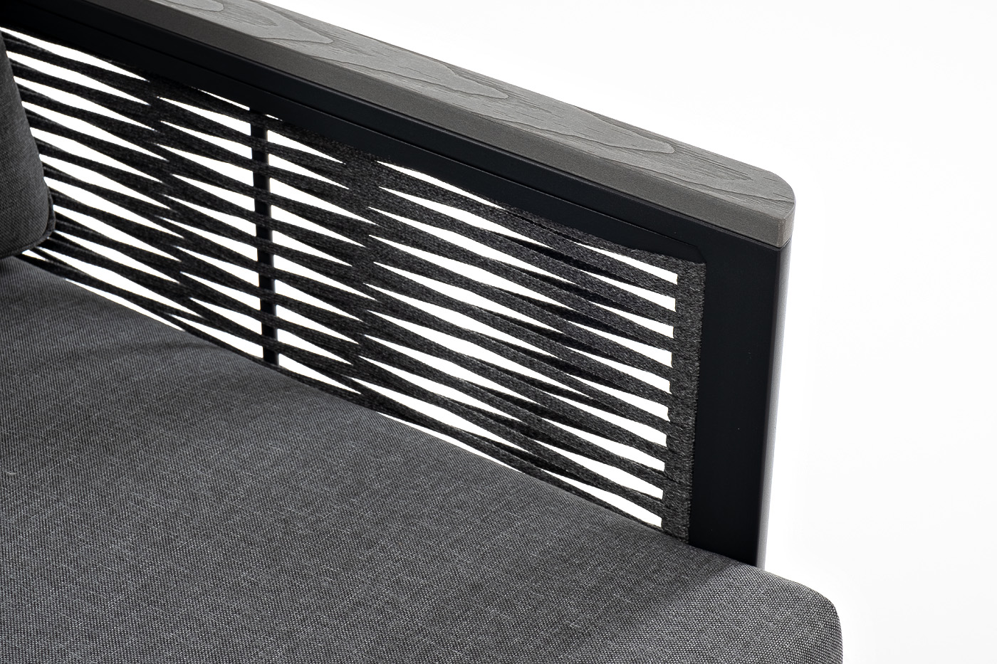 фото "сан ремо" кресло плетеное из роупа садовое, каркас алюминий темно-серый, роуп серый, ткань серая