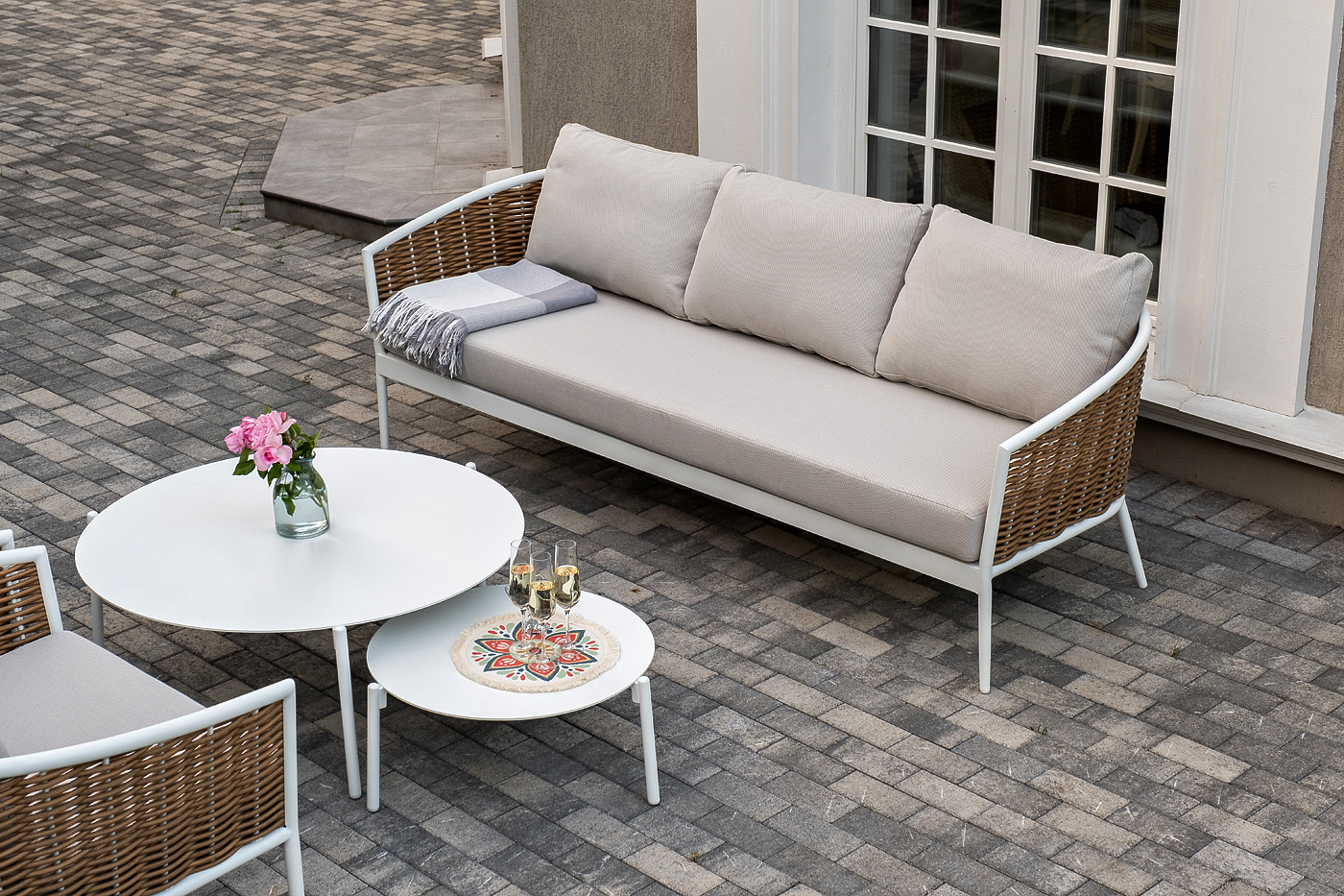 фото "тоскана" лаунж-зона из искусственного ротанга, цвет соломенный (к)