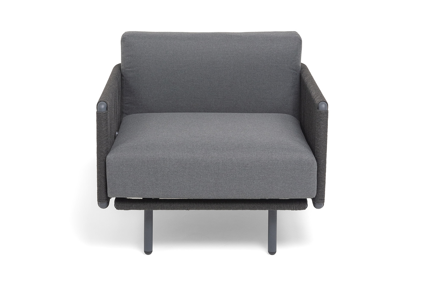 фото "джелло" кресло плетеное из роупа, каркас алюминий темно-серый (ral7024) муар, роуп темно-серый круглый, ткань темно-серая 027