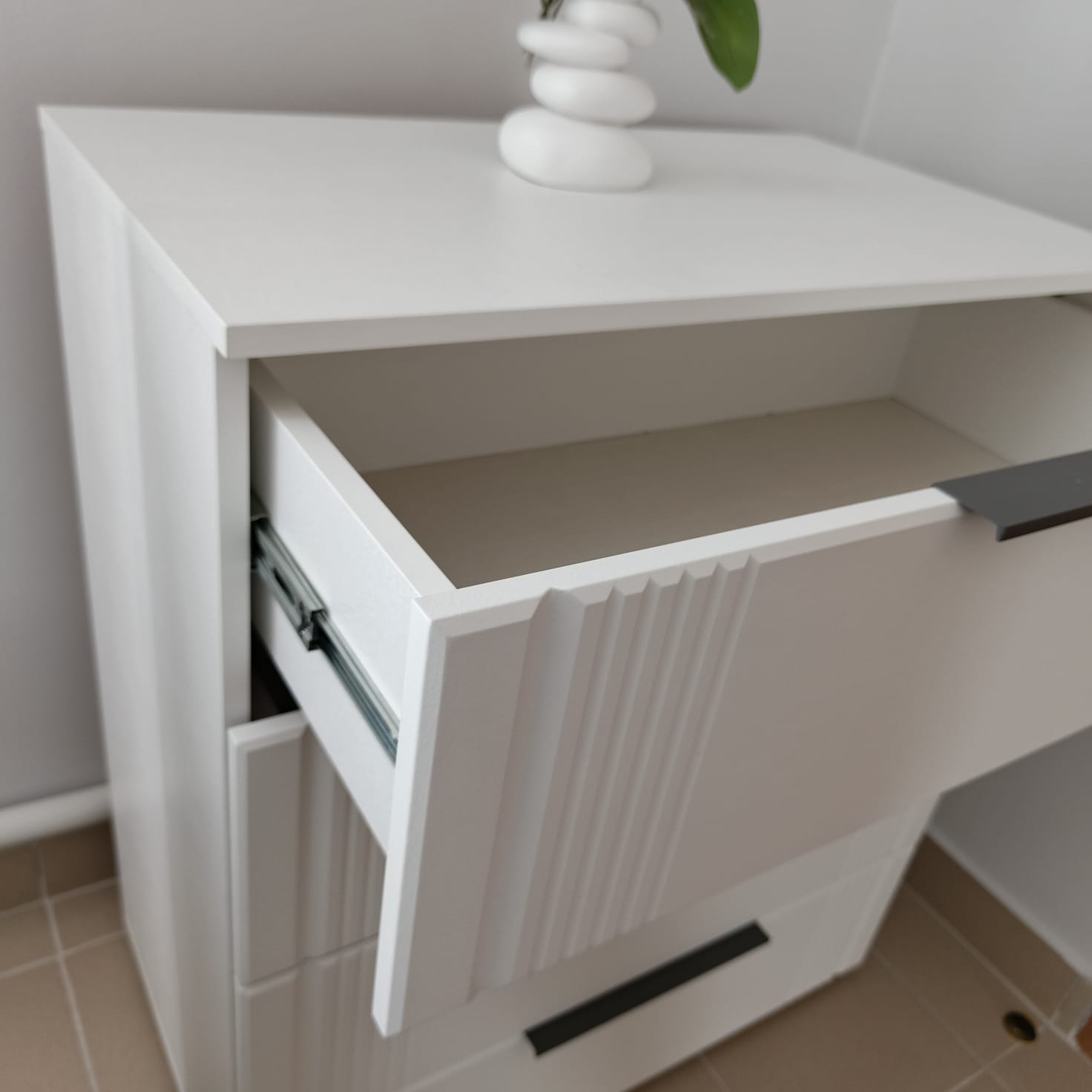 Комод 2-ств. с 4 ящиками Вита 