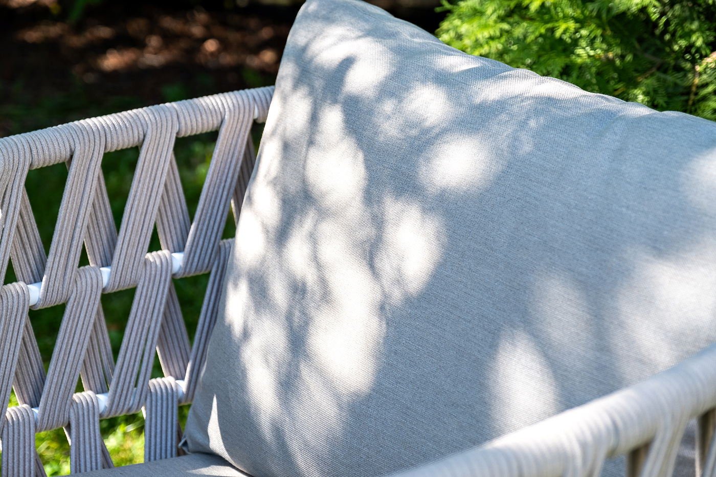 "Диего" лаунж-зона 4-местная плетеная из роупа (веревки), каркас алюминиевый белый, роуп бежевый фото "диего" лаунж-зона 4-местная плетеная из роупа (веревки), каркас алюминиевый белый, роуп бежевый