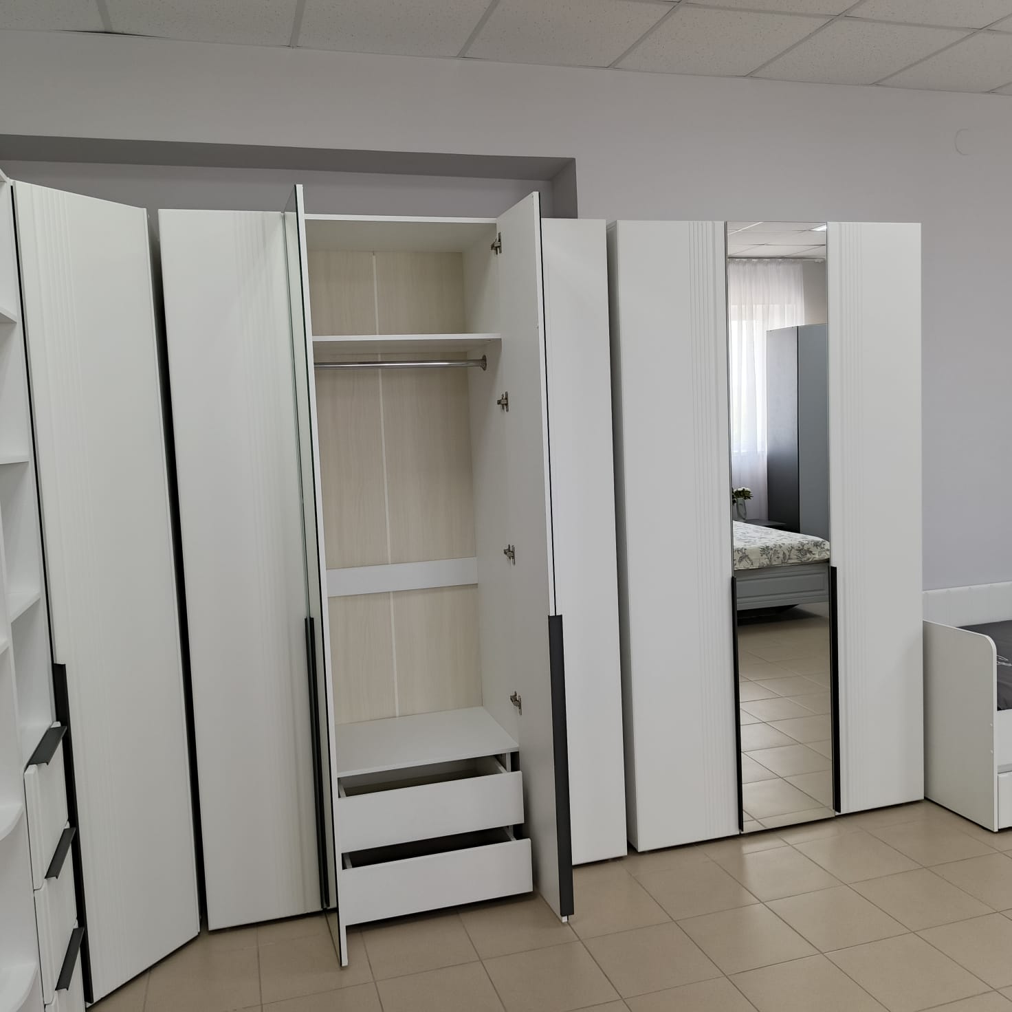 Пенал с 3 ящиками Вита 