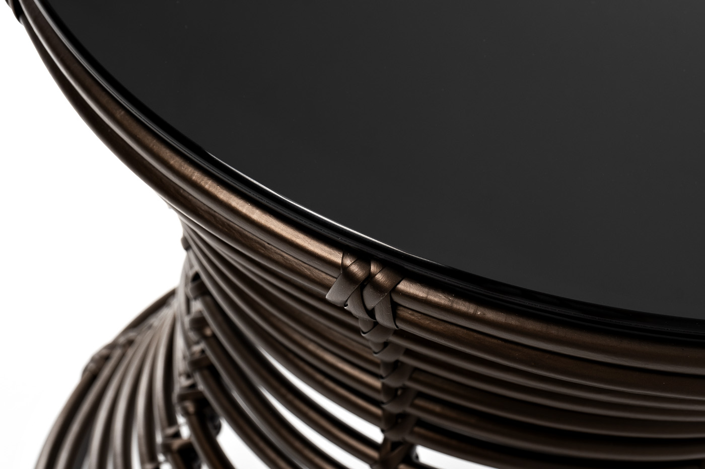 фото "парма" кофейный столик из искусственного ротанга, цвет бронзовый