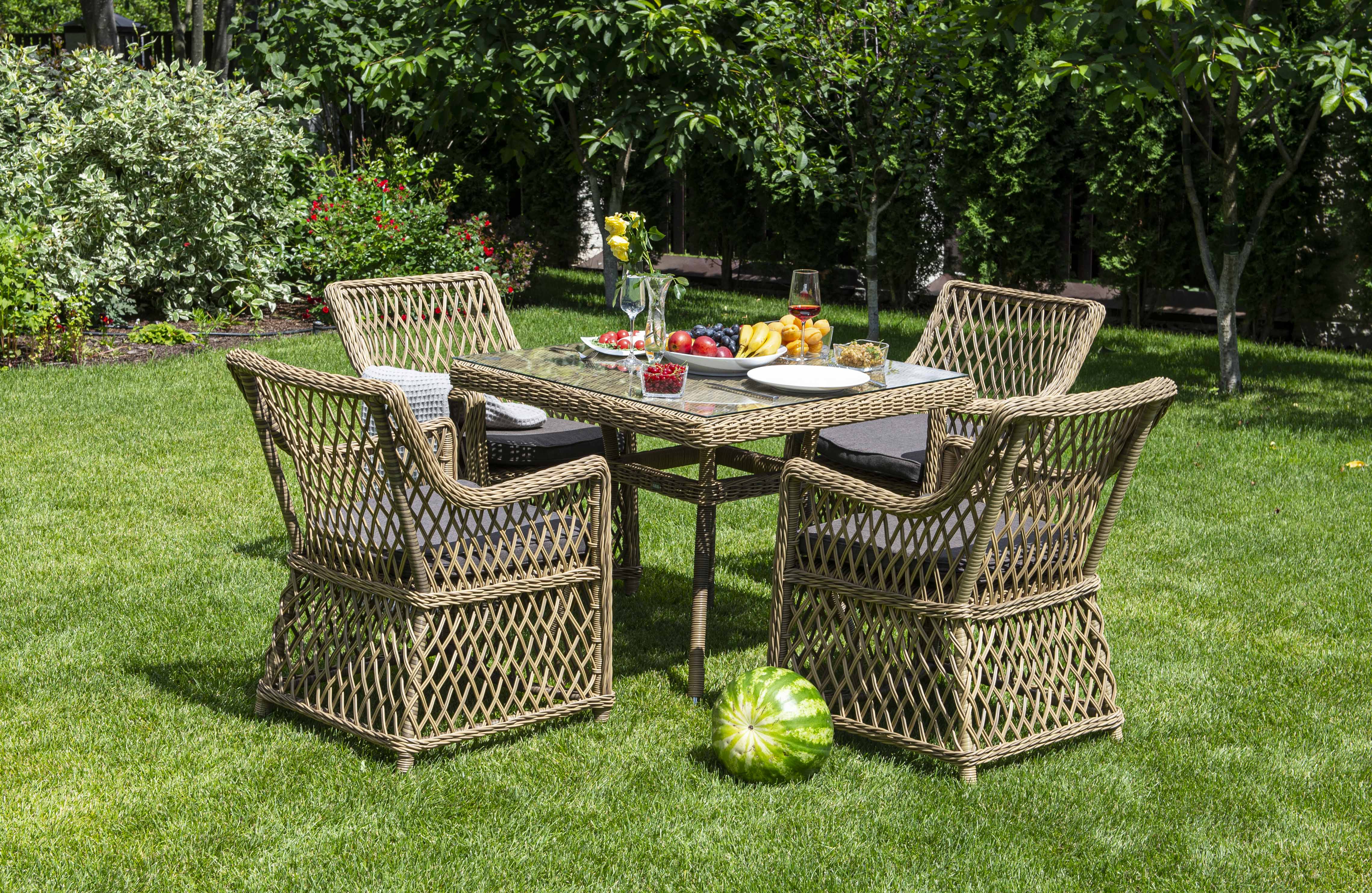 фото "айриш" стол плетеный из искусственного ротанга, цвет соломенный