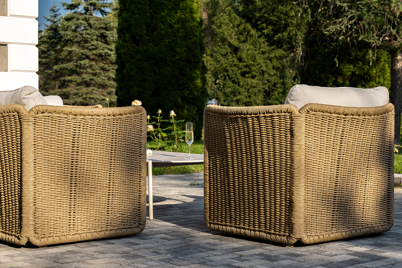 фото "аликанте" лаунж-зона из искусственного ротанга, цвет соломенный (к)