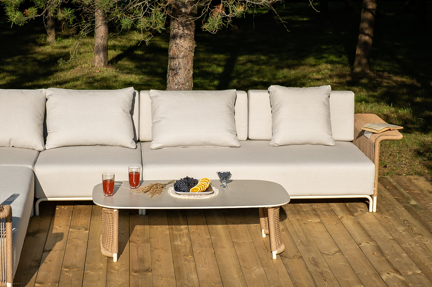 фото "мальдивы" трансформирующаяся лаунж-зона из искусственного ротанга, цвет соломенный