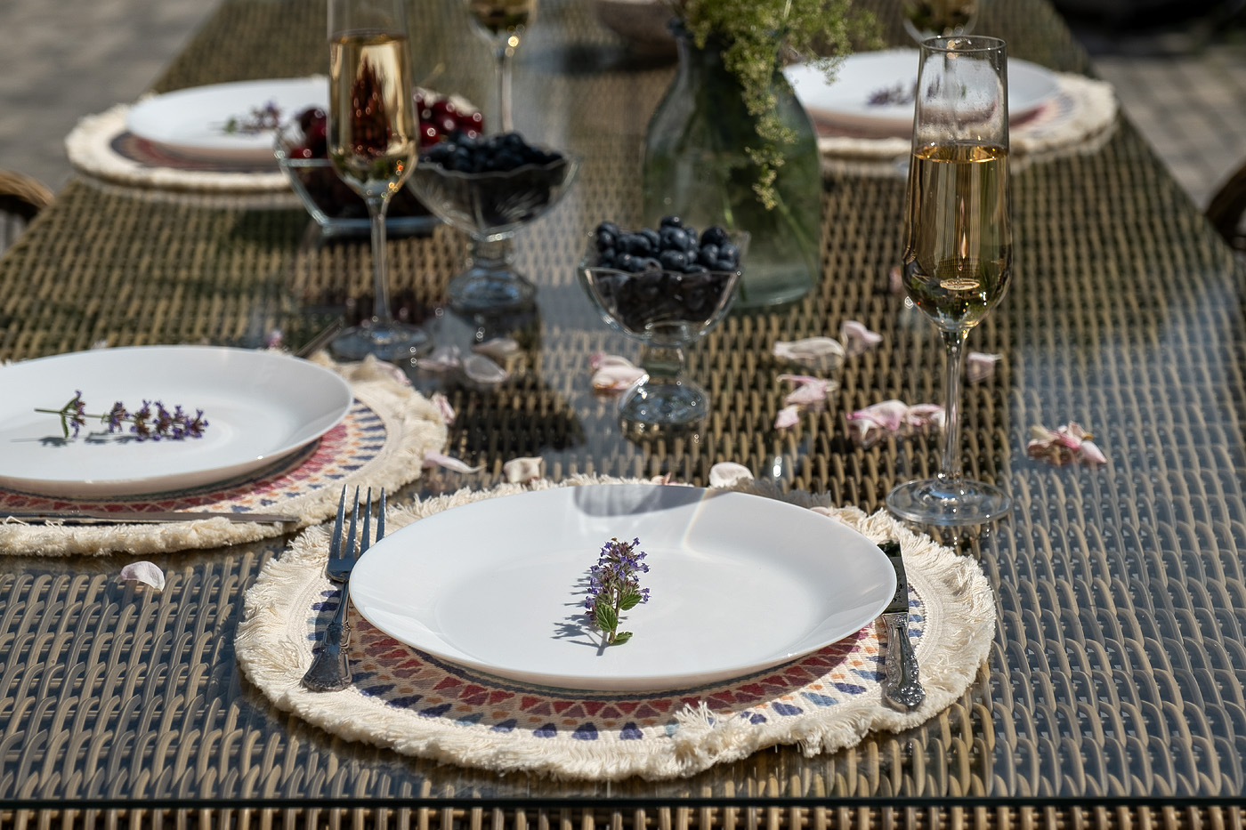 фото "цесена" обеденная группа плетеная из искусственного ротанга, цвет соломенный