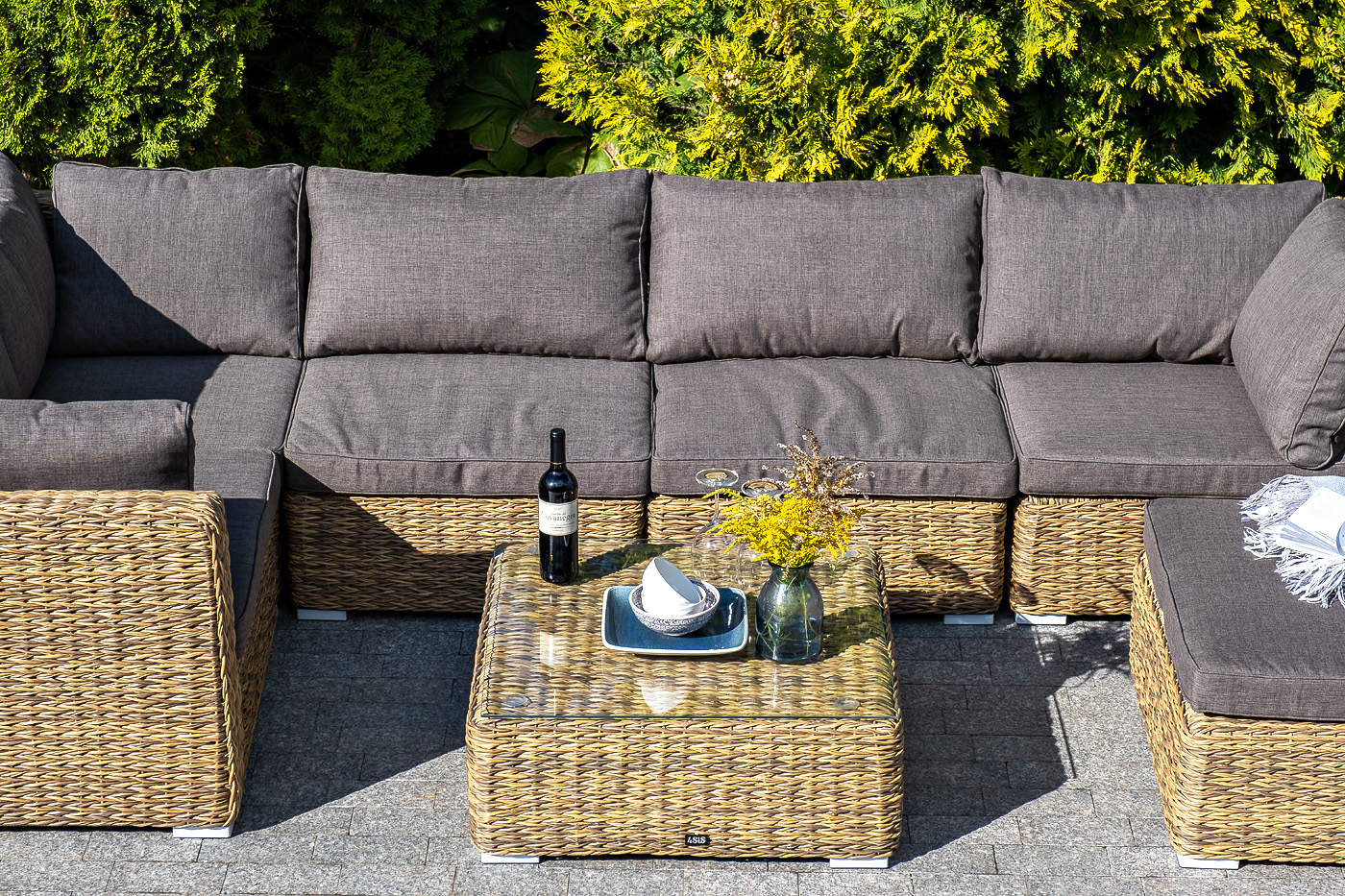 фото "лунго" трансформирующаяся лаунж-зона из искусственного ротанга (гиацинт), цвет соломенный