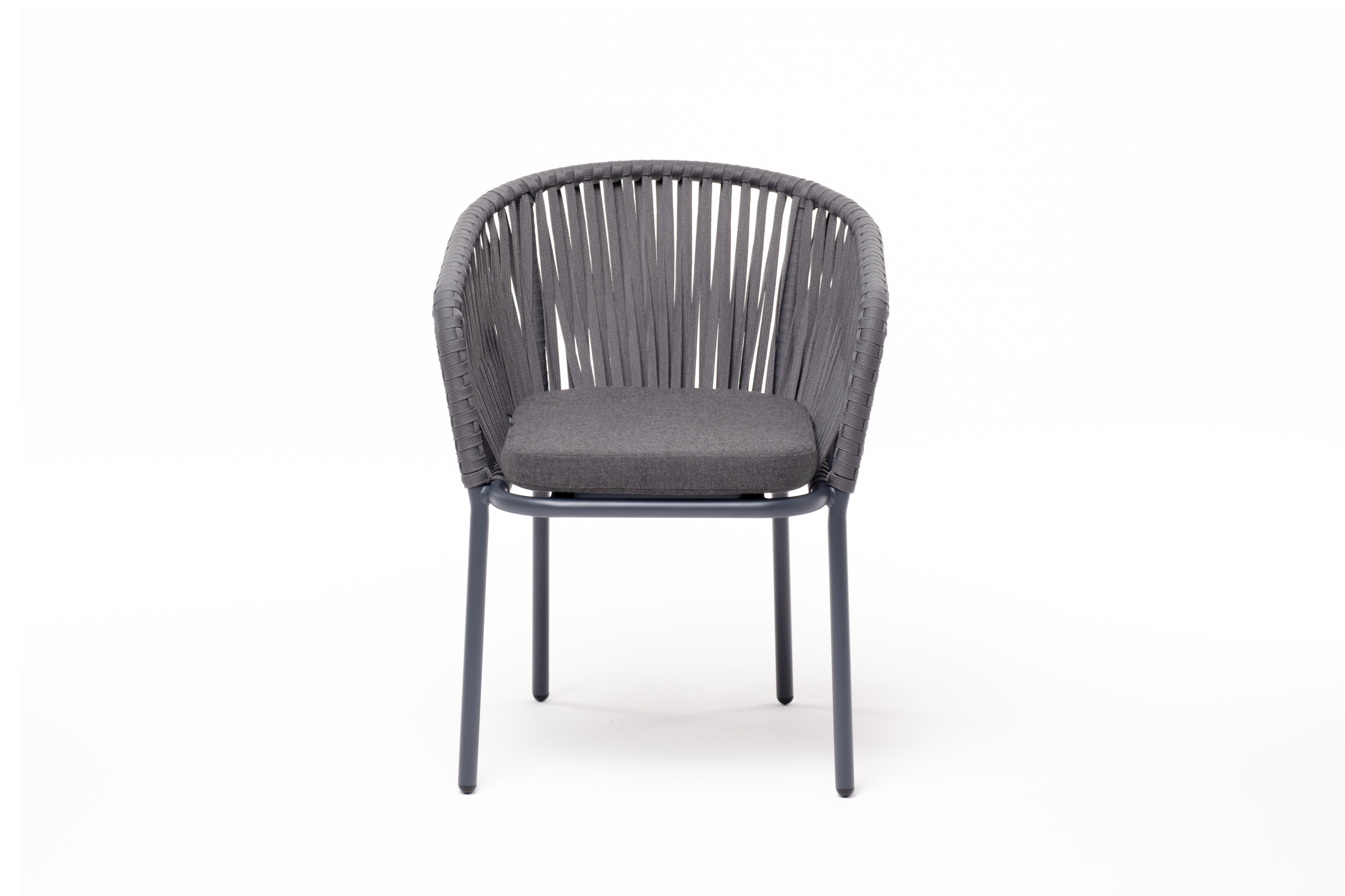 фото "бордо" стул плетеный из роупа, каркас алюминий темно-серый (ral7024) муар, роуп серый 15мм, ткань темно-серая 027