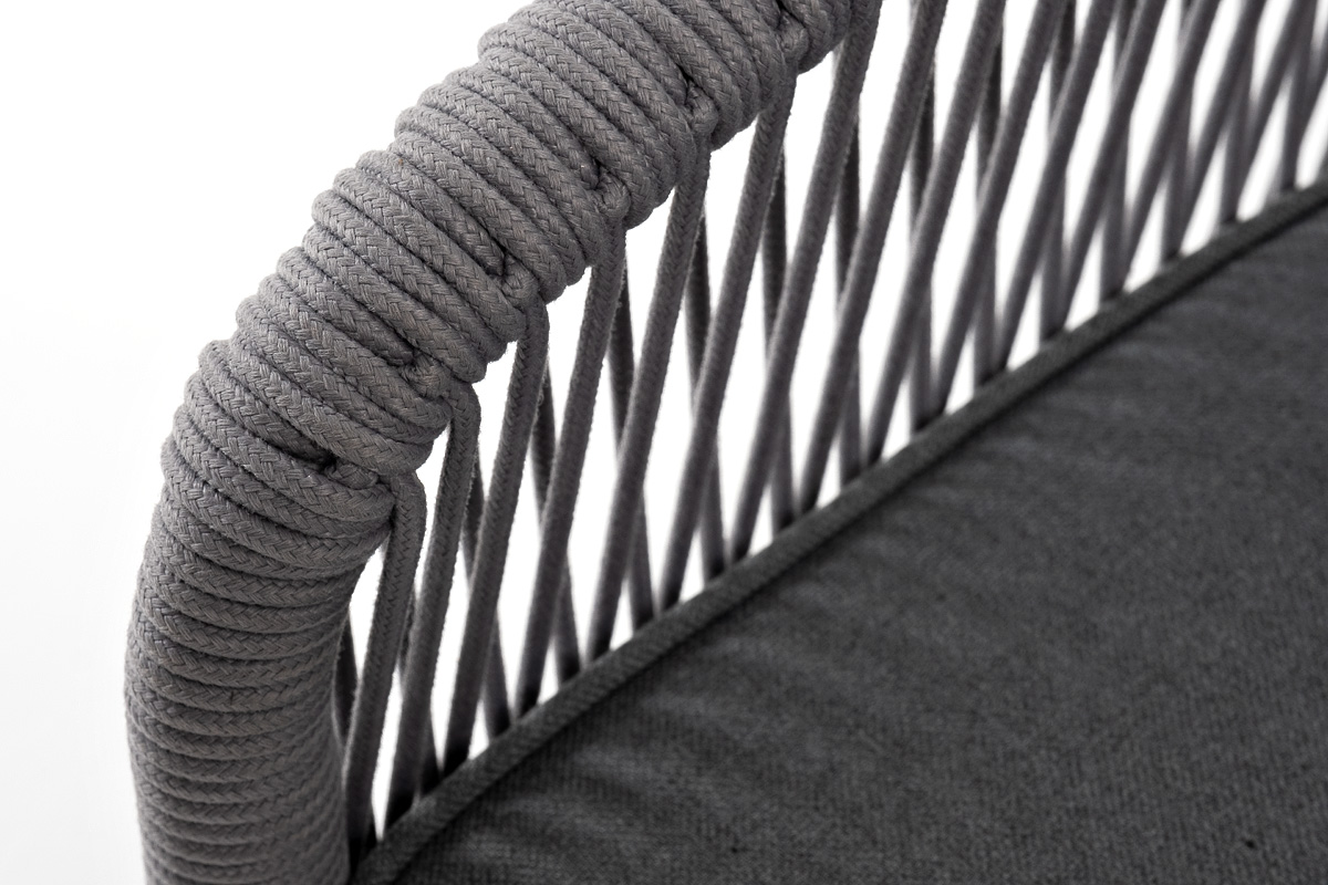 фото "канны" диван 3-местный плетеный из роупа, каркас алюминий белый муар, роуп светло-серый круглый, ткань темно-серая 027