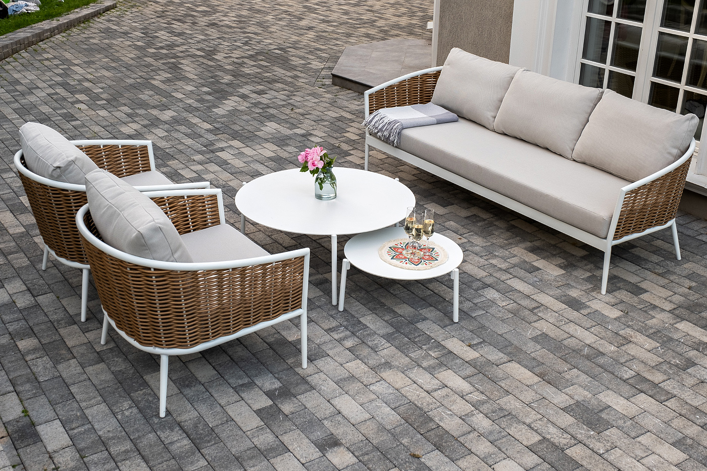 фото "тоскана" лаунж-зона из искусственного ротанга, цвет соломенный