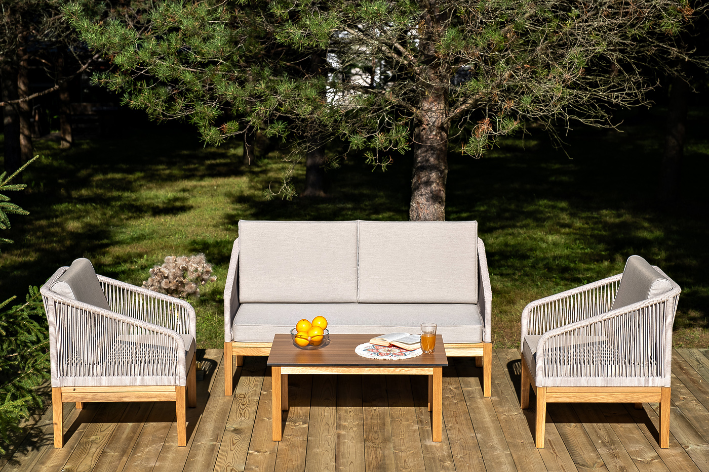 фото "канны" диван 2-местный плетеный из роупа, основание дуб, роуп бежевый круглый, ткань бежевая 15052