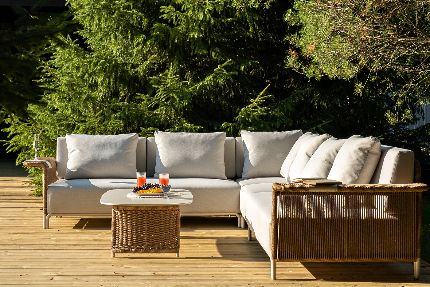 фото "мальдивы" трансформирующаяся лаунж-зона из искусственного ротанга, цвет соломенный