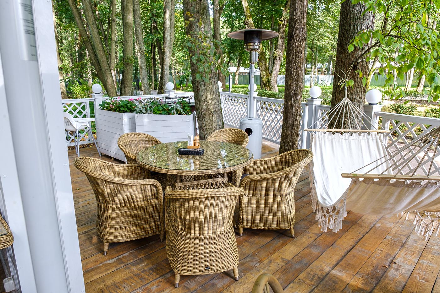 фото "равенна" плетеное кресло из искусственного ротанга, цвет соломенный