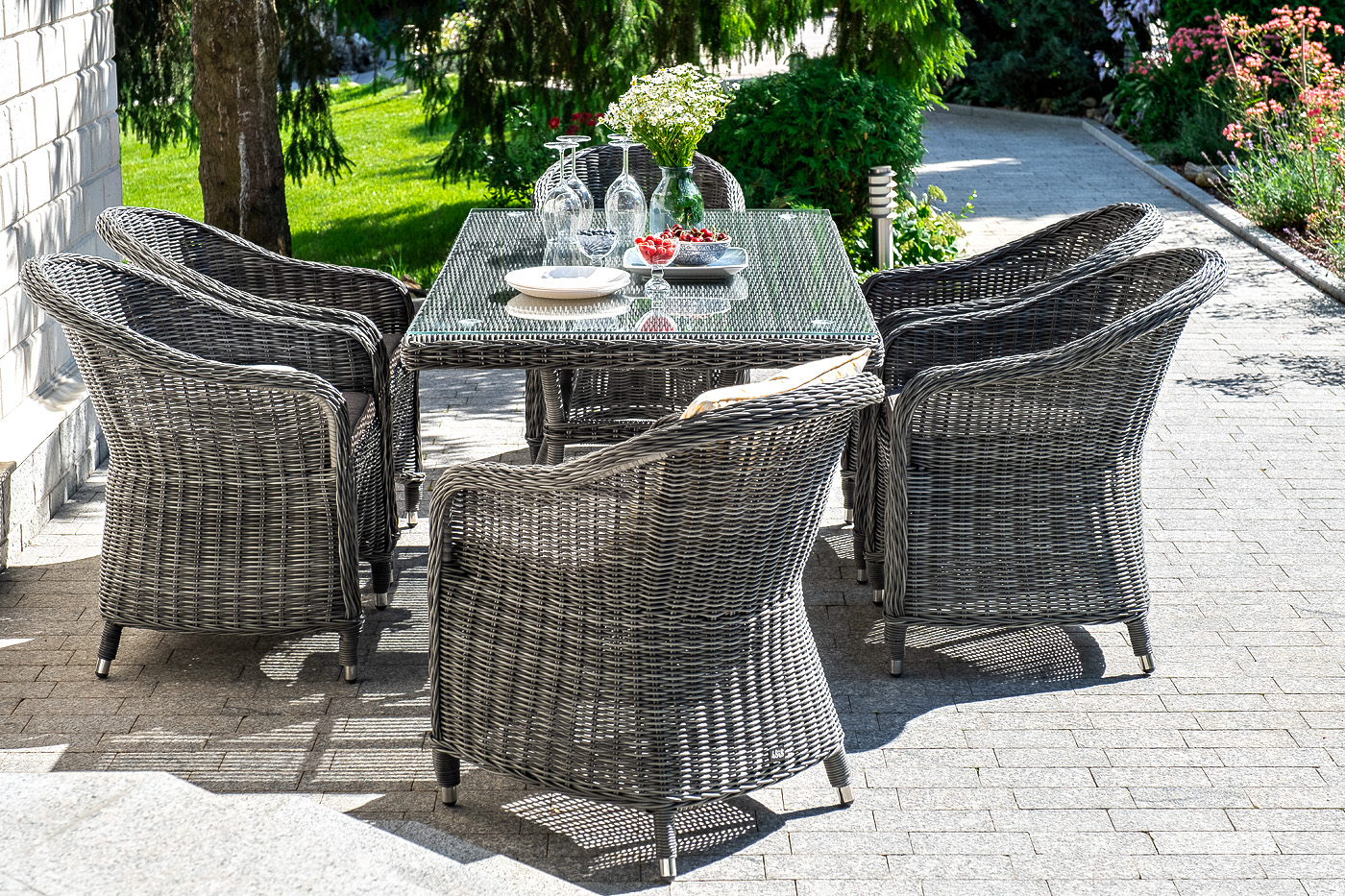 фото "равенна" плетеное кресло из искусственного ротанга, цвет графит