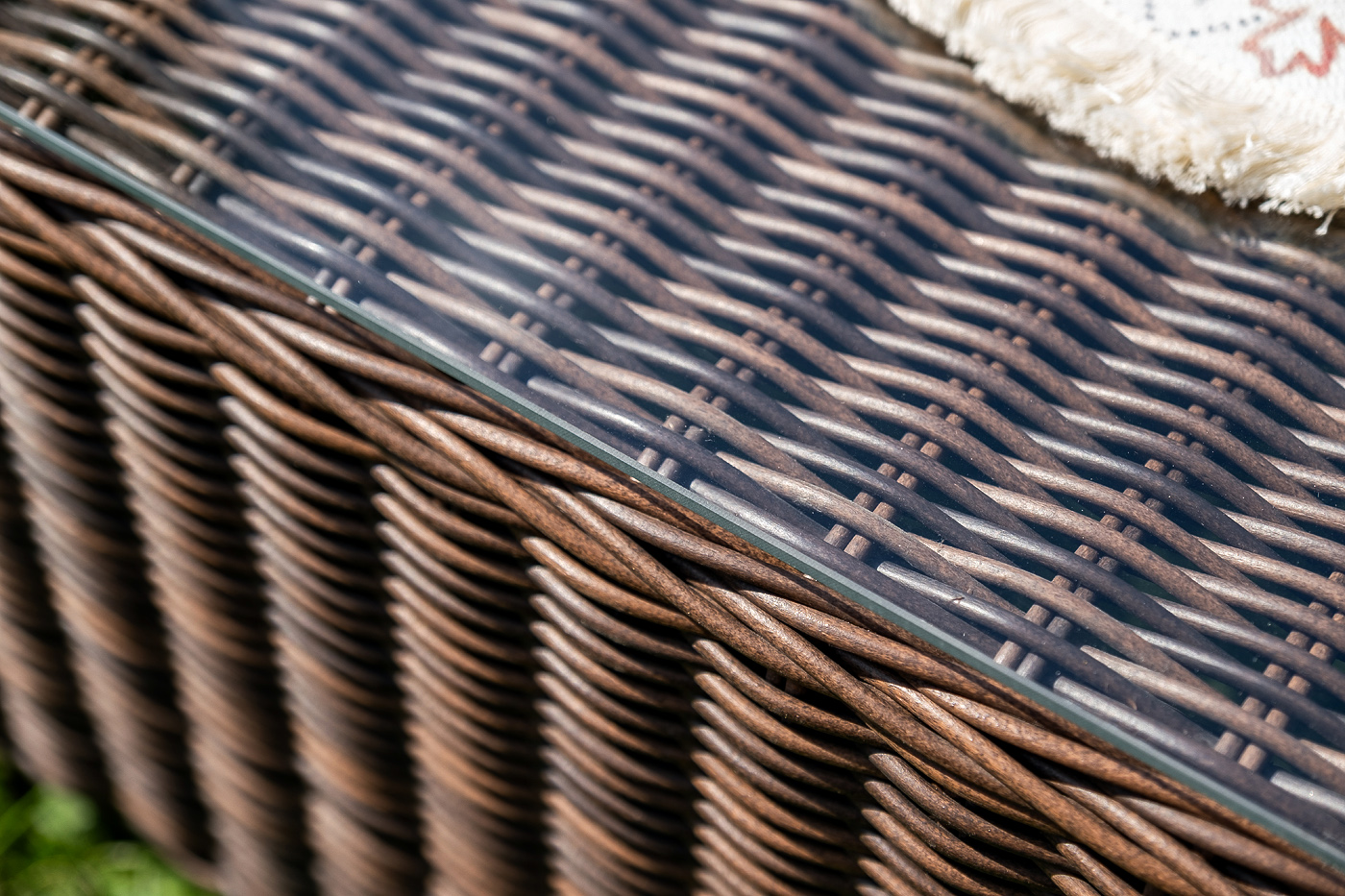 фото "гляссе" лаунж-зона из искусственного ротанга, цвет коричневый