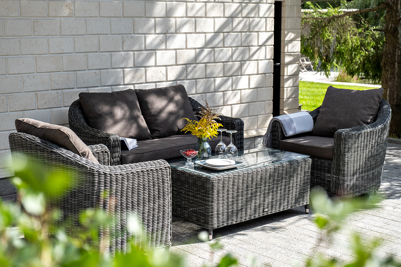 фото "кон панна" кресло из искусственного ротанга, цвет графит