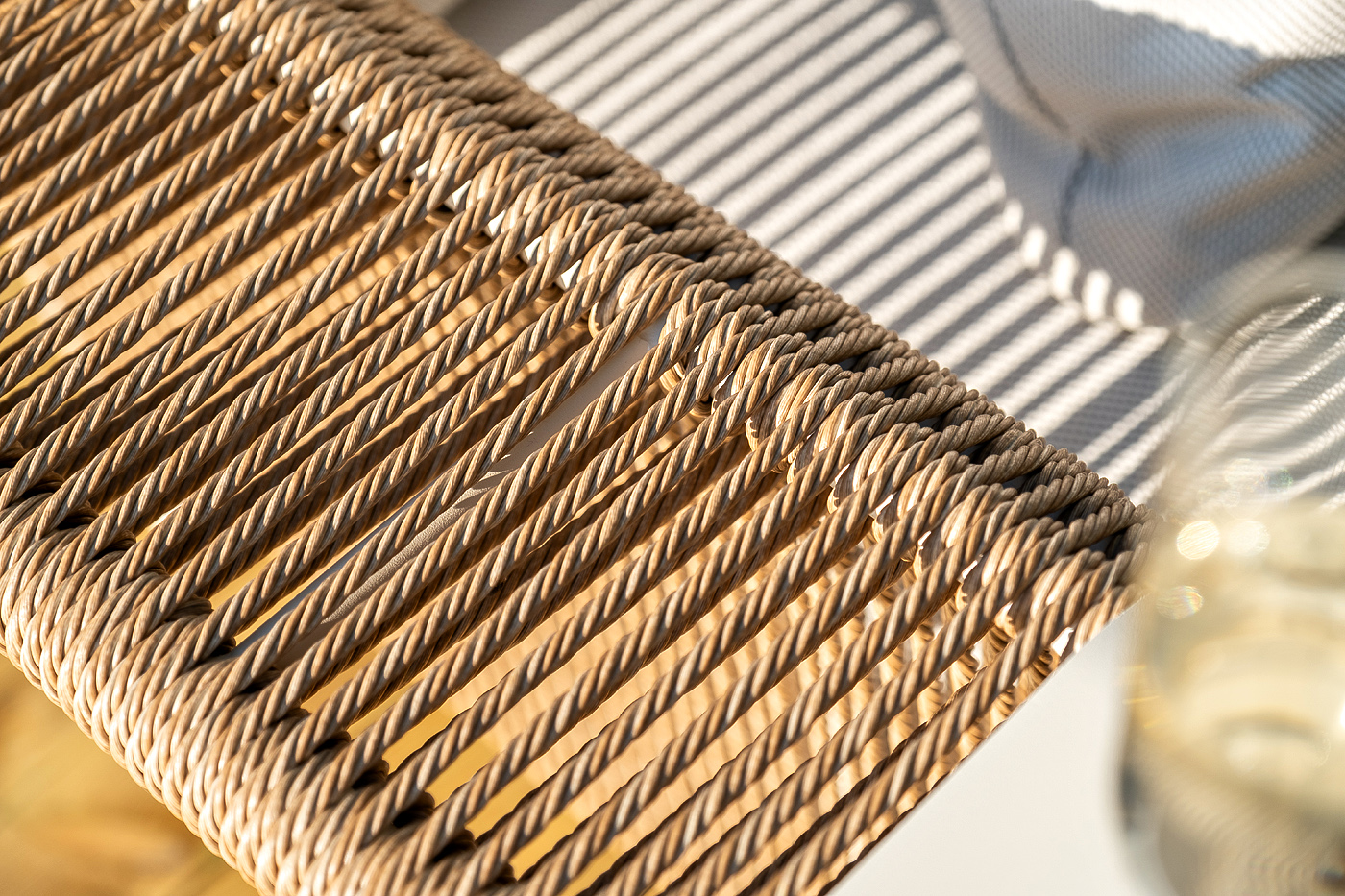 фото "мальдивы" трансформирующаяся лаунж-зона из искусственного ротанга, цвет соломенный