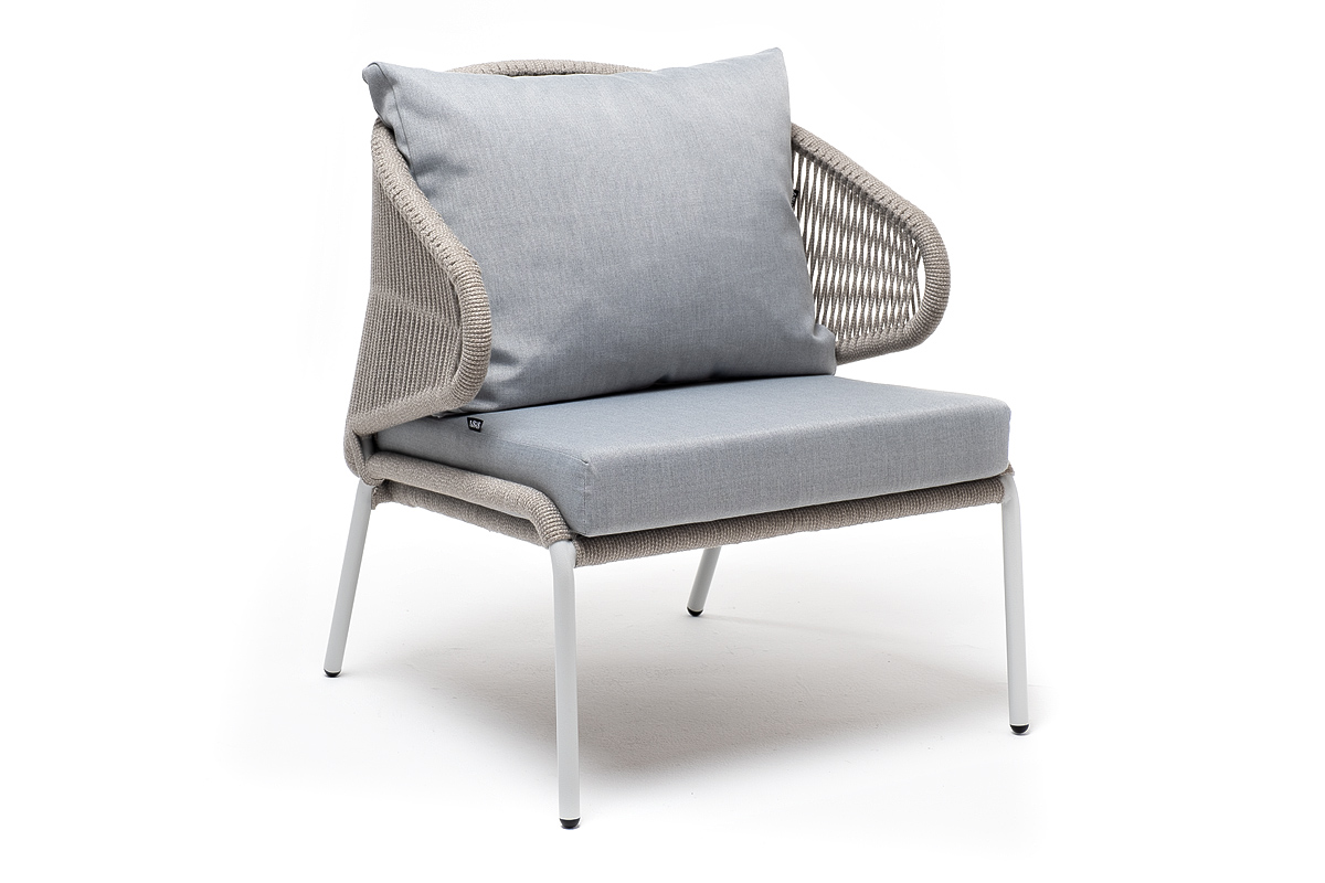 фото "милан" кресло плетеное из роупа, каркас алюминий светло-серый (ral7035) муар, роуп серый меланж круглый, ткань светло-серая
