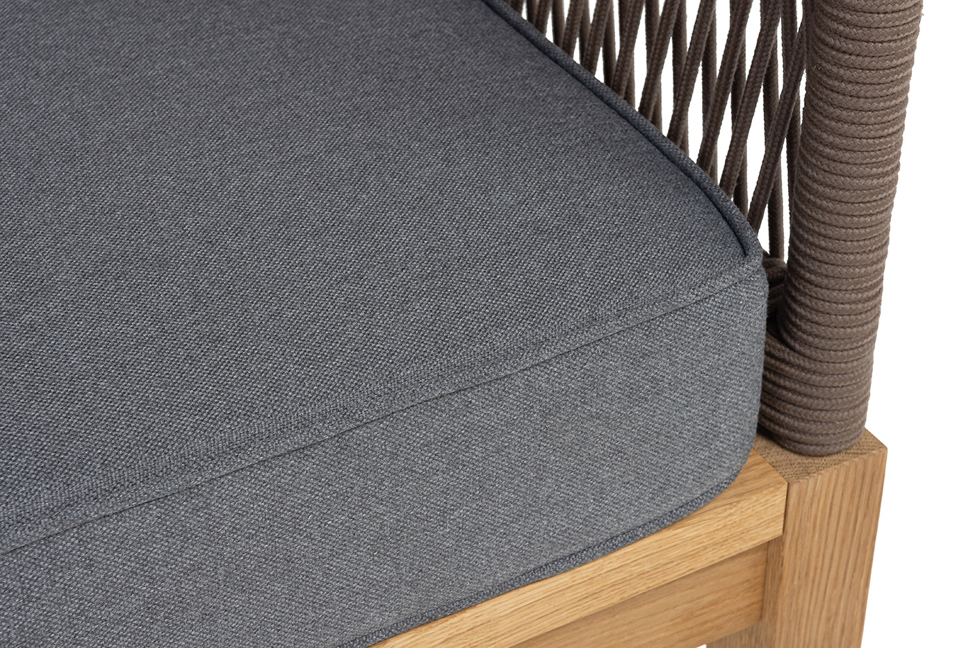 фото "канны" диван 2-местный плетеный из роупа, основание дуб, роуп коричневый круглый, ткань темно-серая 027 new