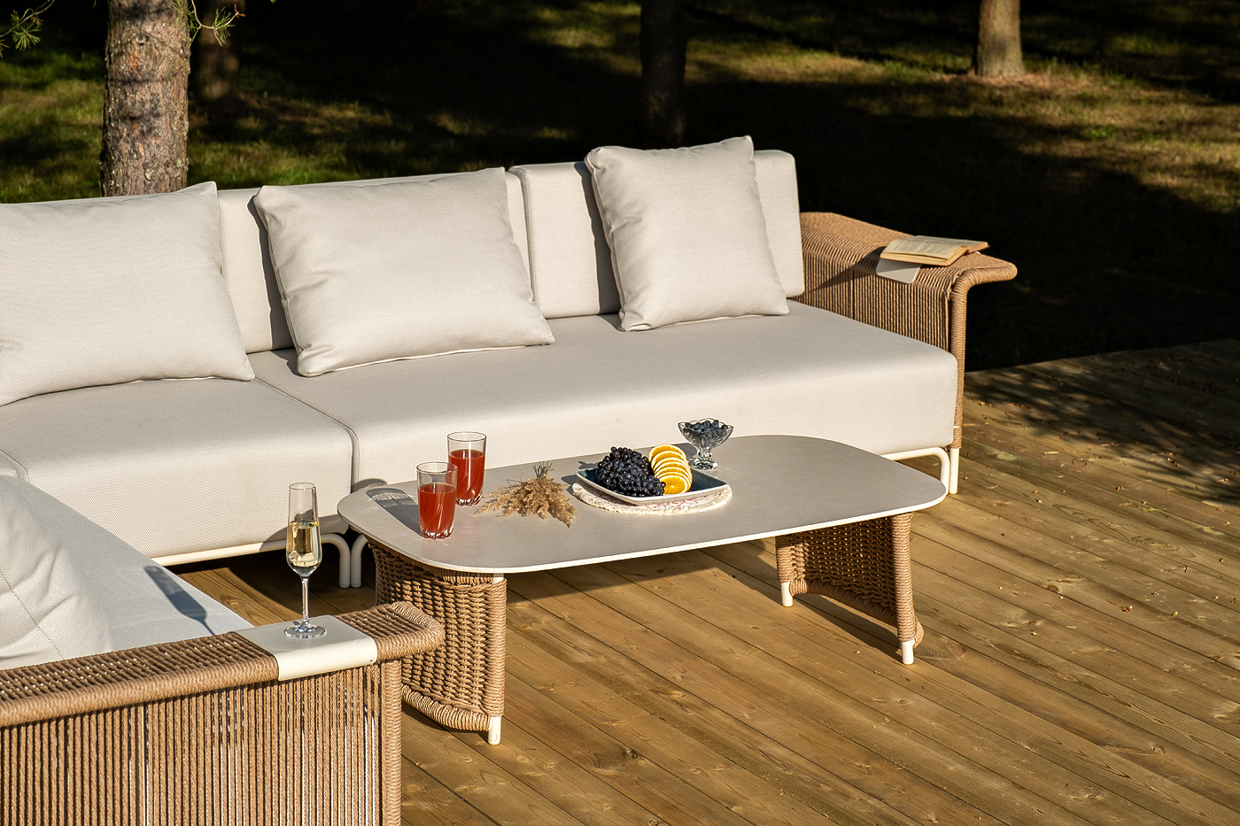 фото "мальдивы" трансформирующаяся лаунж-зона из искусственного ротанга, цвет соломенный