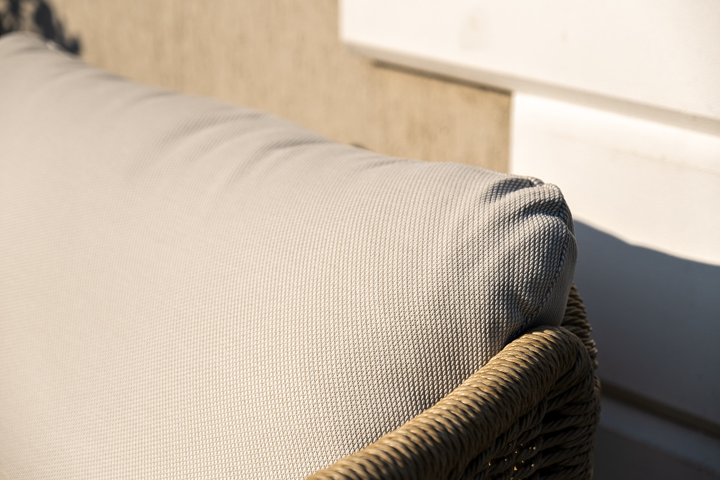 фото "аликанте" лаунж-зона из искусственного ротанга, цвет соломенный (к)