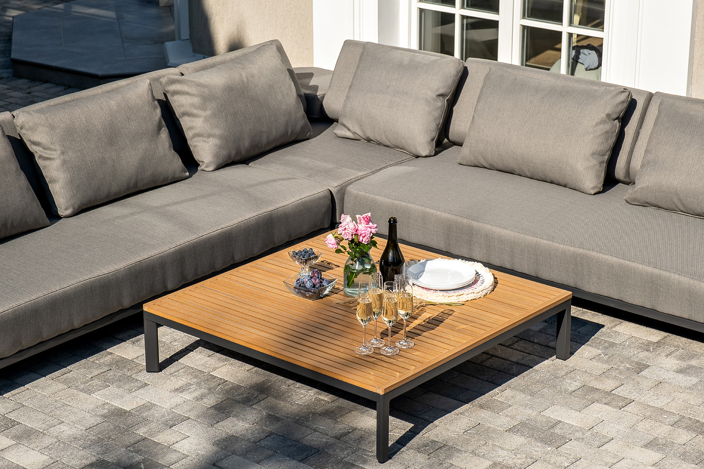 фото "амальфия" трансформирующаяся лаунж-зона из алюминия, цвет графит (к)