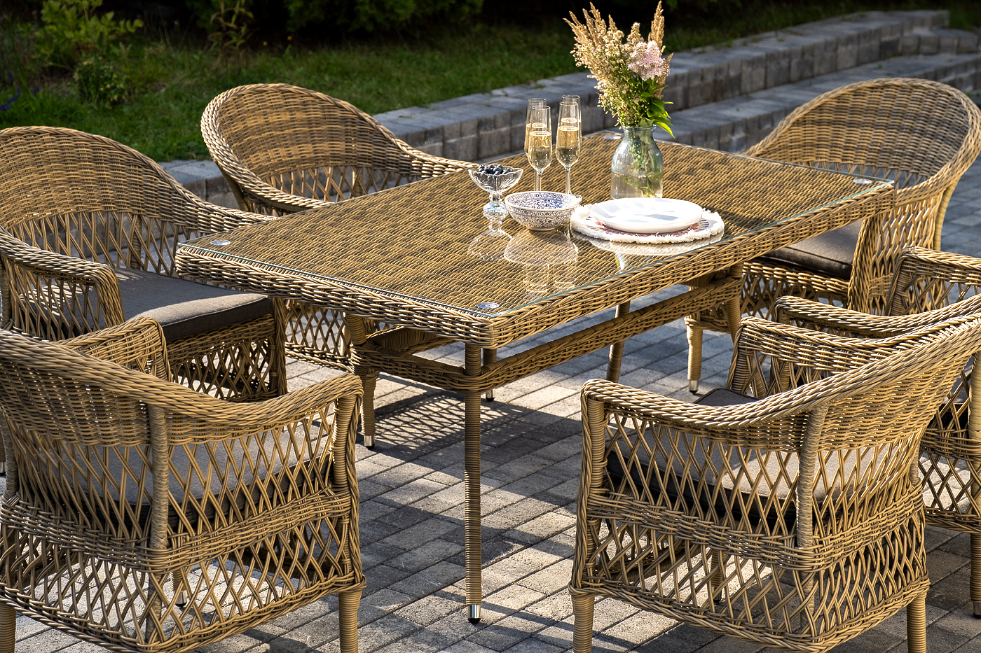 фото "амароне" обеденная группа из искусственного ротанга на 6 персон, цвет соломенный