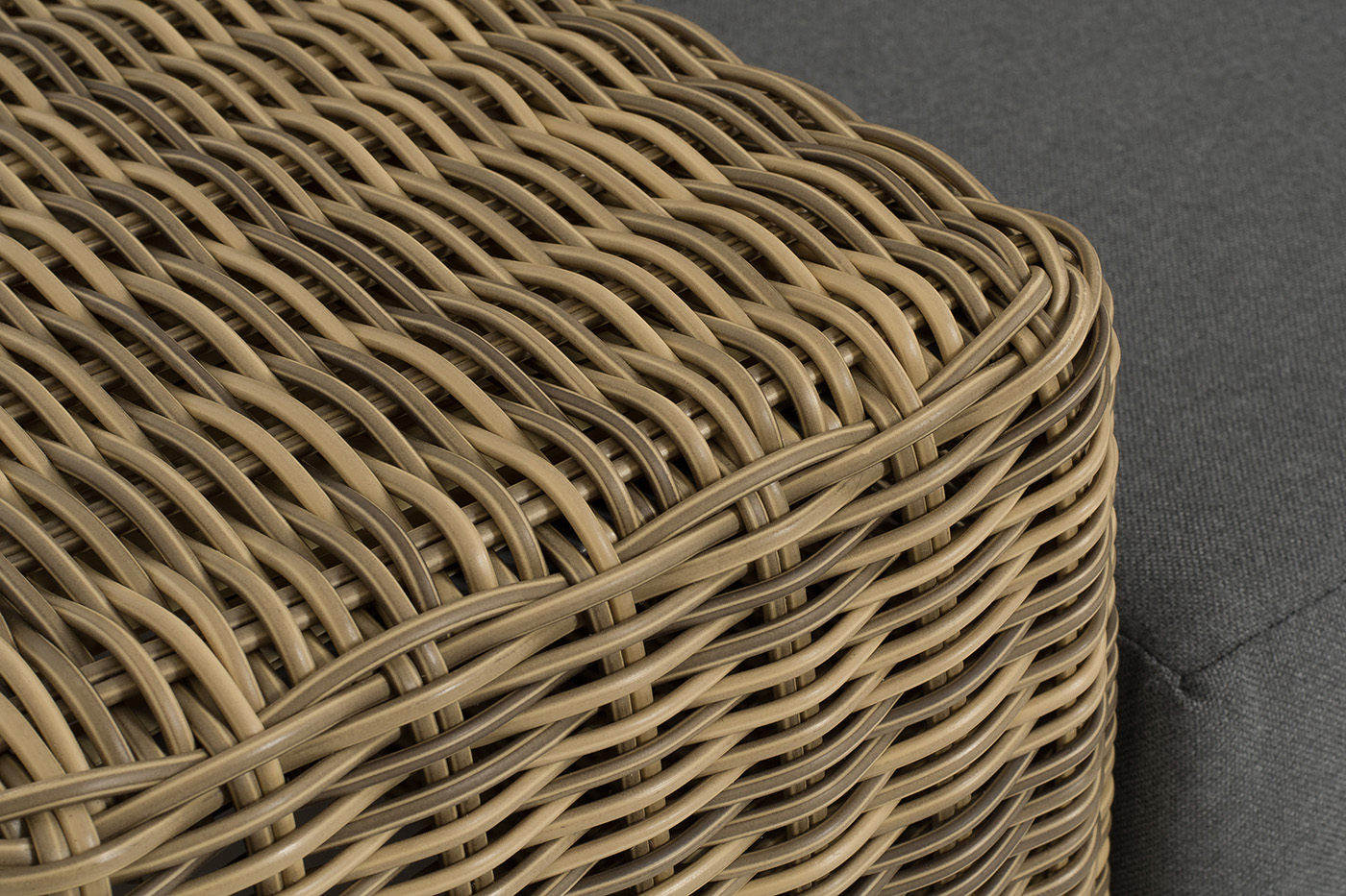 фото "капри" трансформирующаяся лаунж-зона из искусственного ротанга, цвет соломенный