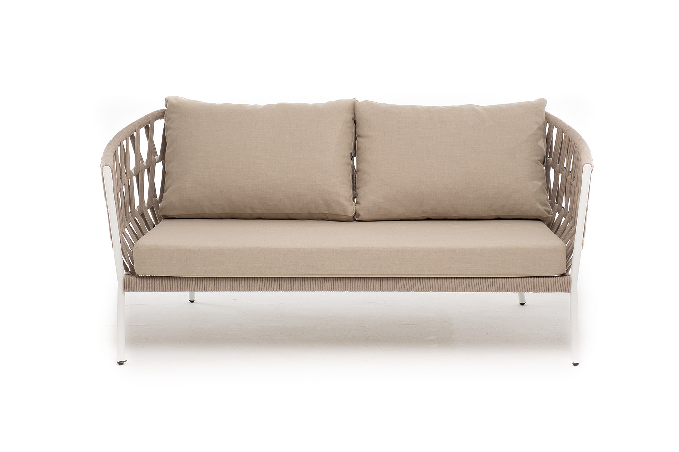 фото "диего" диван 2-местный плетеный из роупа, каркас алюминий белый муар, роуп бежевый круглый, ткань бежевая 052