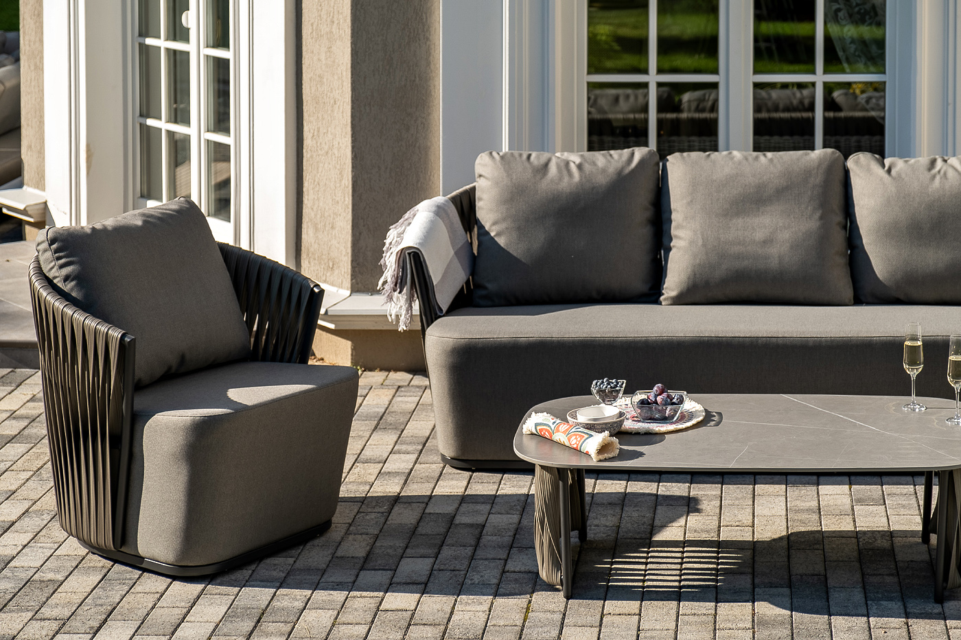 фото "флоренция" лаунж-зона из искусственного ротанга, цвет графит (к)