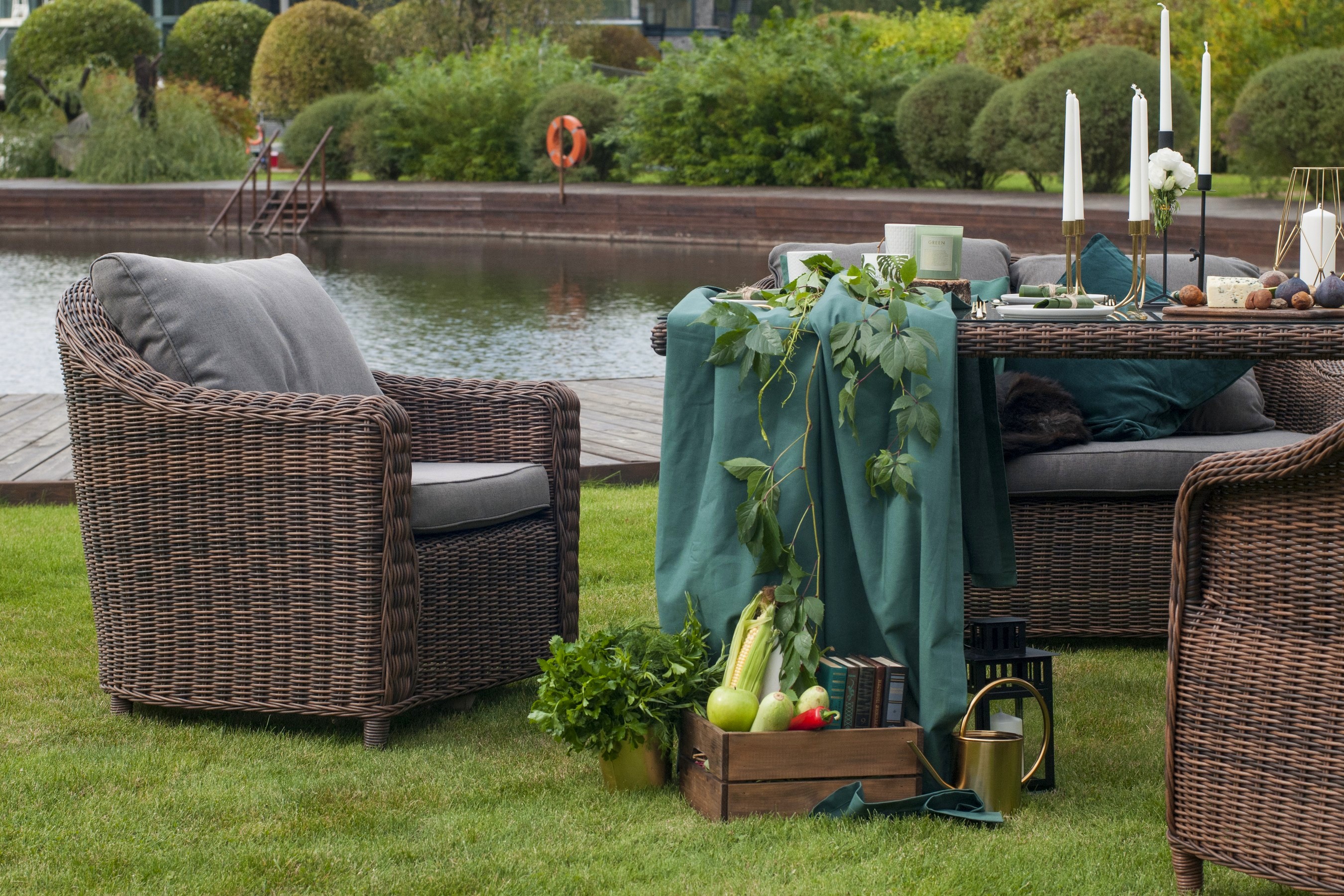 фото "кон панна" кресло из искусственного ротанга, цвет коричневый