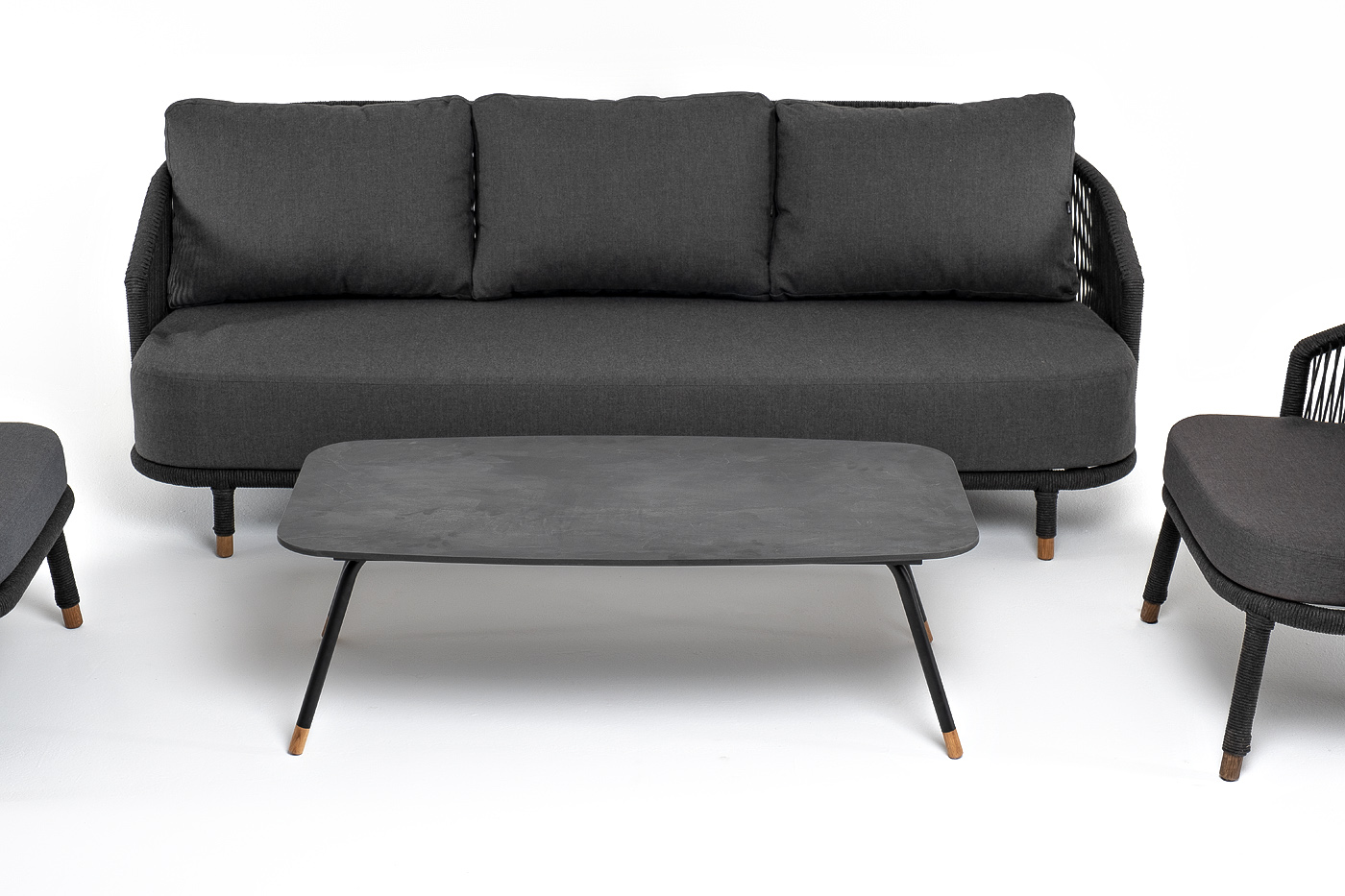 фото "верона" лаунж-зона 5-местная плетеная из роупа (веревки), каркас алюминиевый темно-серый, роуп темно-серый