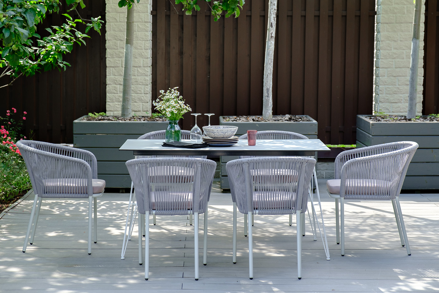 фото "милан" обеденная группа на 6 персон, цвет светло-серый с белым каркасом