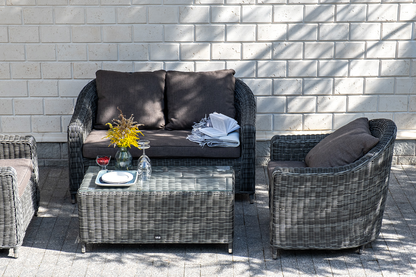 фото "кон панна" лаунж-зона из искусственного ротанга, цвет графит