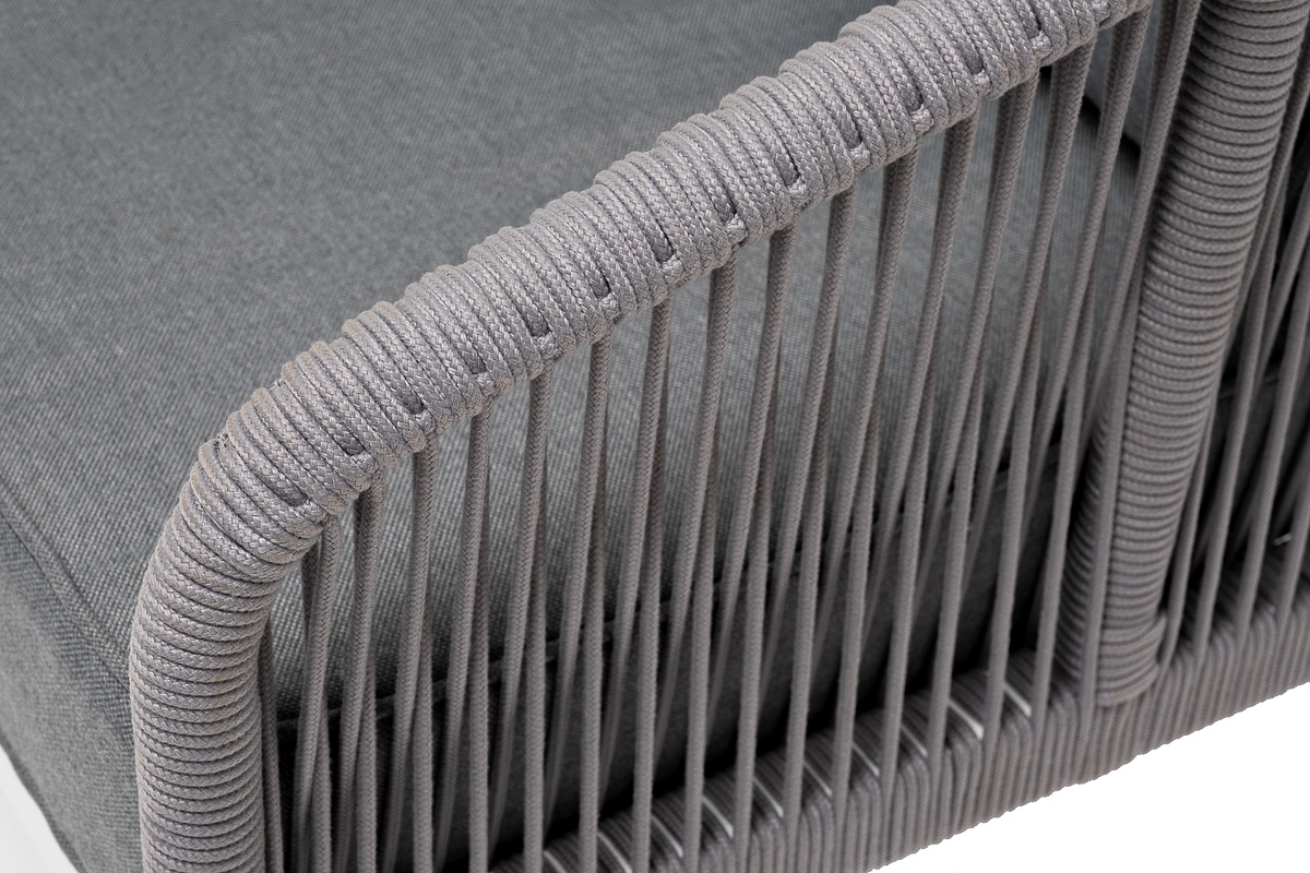 фото "канны" диван 3-местный плетеный из роупа, каркас алюминий белый муар, роуп светло-серый круглый, ткань темно-серая 027