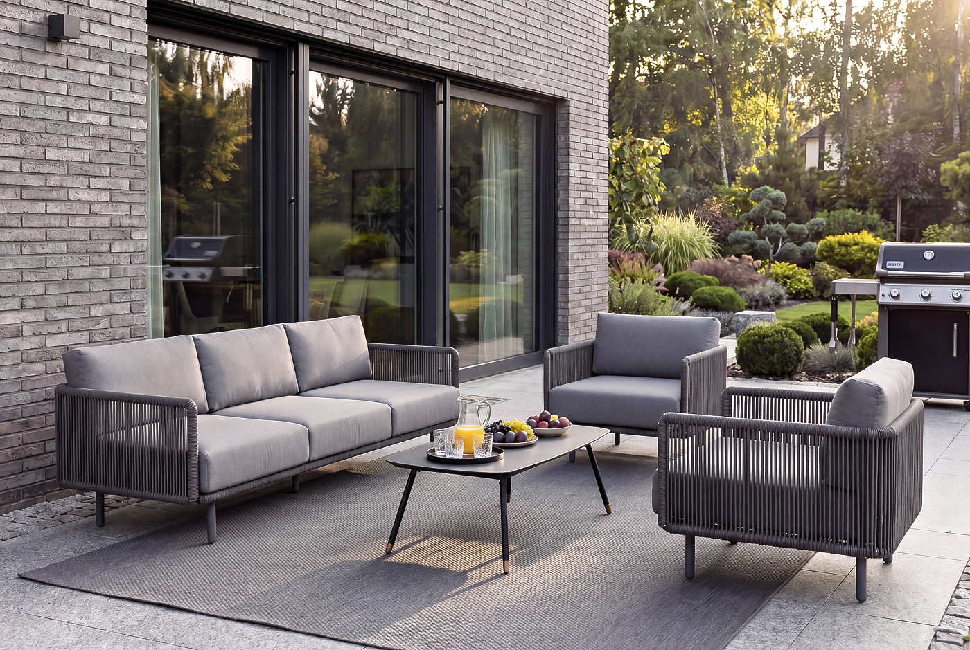 фото "джелло" лаунж-зона 5-местная плетеная из роупа (веревки), каркас алюминиевый темно-серый, роуп темно-серый