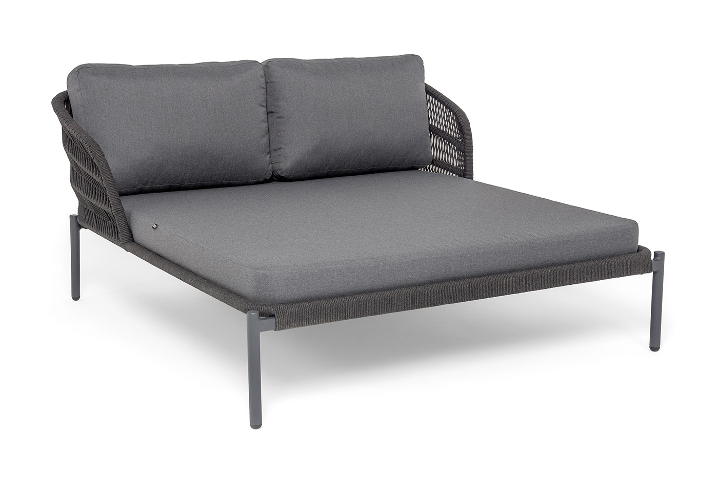 фото "позитано" лежак плетеный из роупа, каркас алюминий темно-серый (ral7024) муар, роуп темно-серый круглый, ткань темно-серая 027