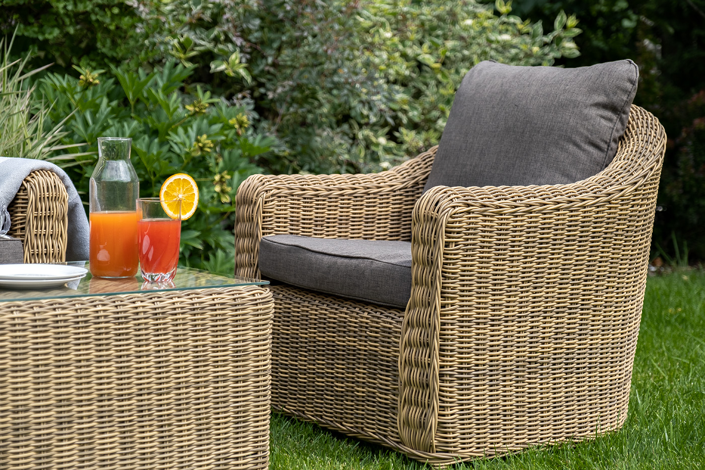 фото "кон панна" кресло из искусственного ротанга, цвет соломенный