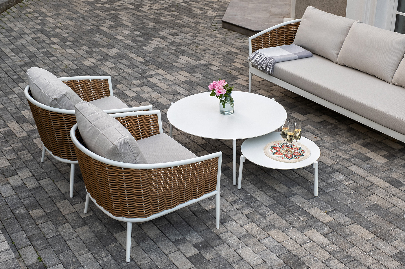 фото "тоскана" лаунж-зона из искусственного ротанга, цвет соломенный (к)