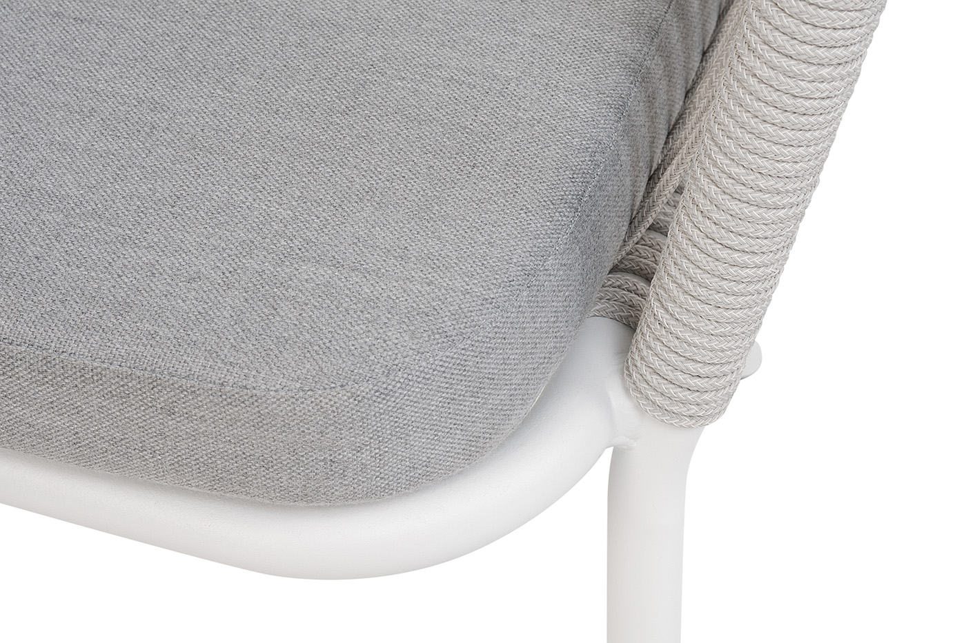 "Марсель" стул плетеный из роупа, каркас алюминий белый муар, роуп светло-серый меланж круглый tex, ткань светло-серая фото "марсель" стул плетеный из роупа, каркас алюминий белый муар, роуп светло-серый меланж круглый tex, ткань светло-серая