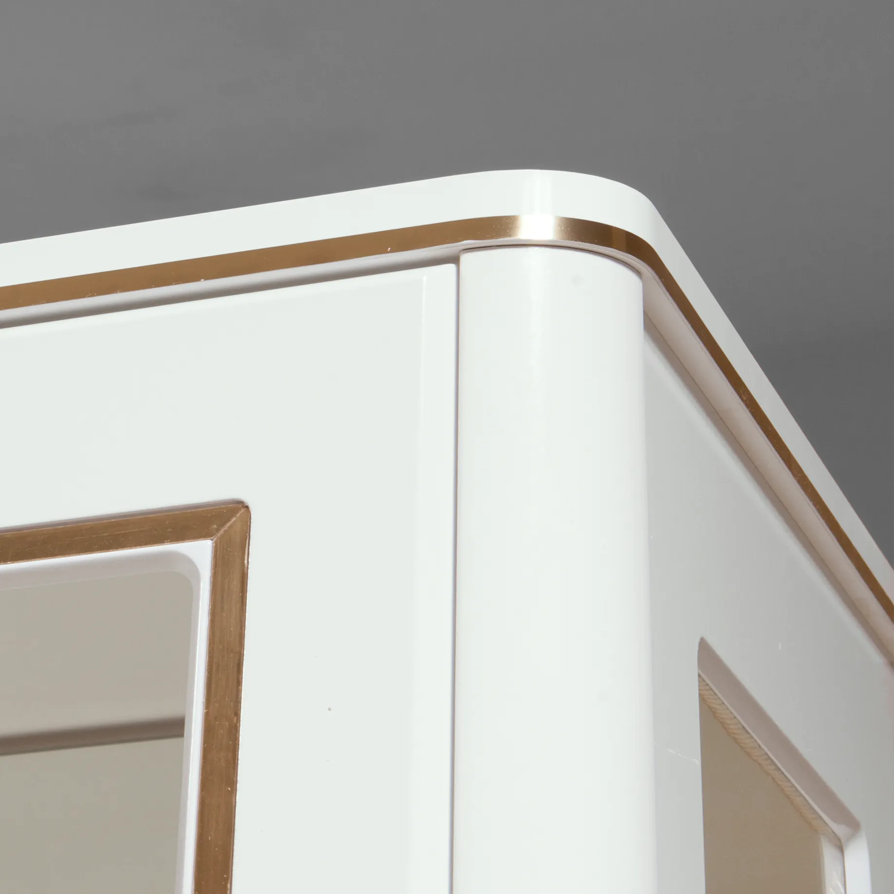 фото шкаф-витрина 1 дв. стамбул