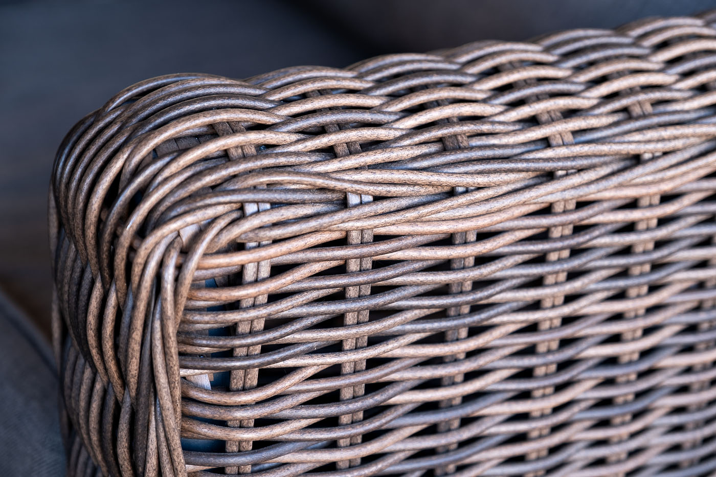 фото "кон панна" кресло из искусственного ротанга, цвет коричневый