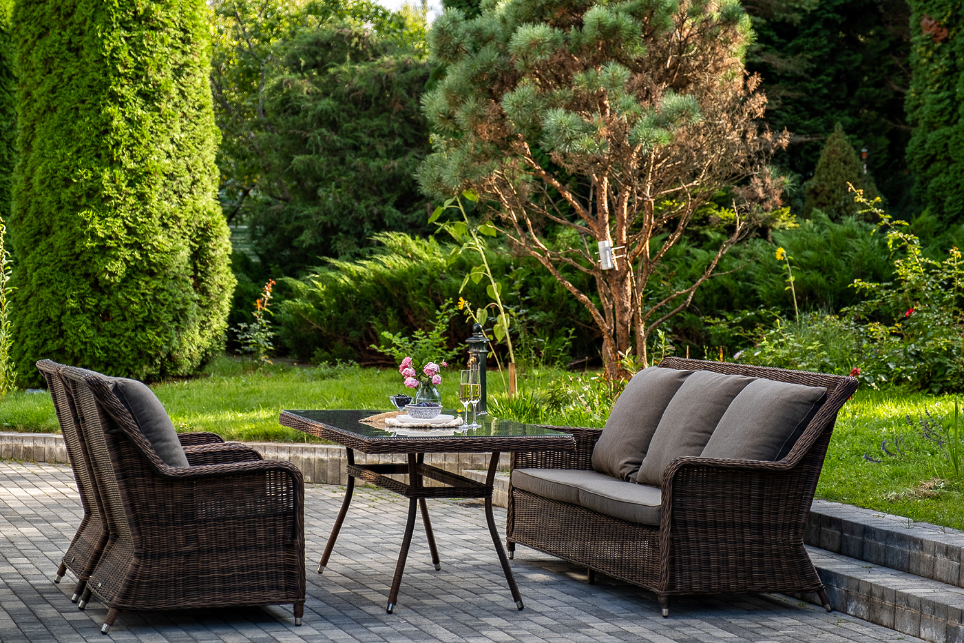 фото "гляссе" обеденная группа из искусственного ротанга, цвет коричневый