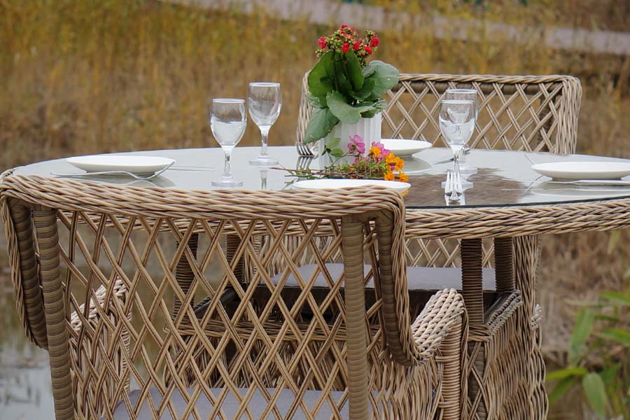 фото "эспрессо" плетеный круглый стол, диаметр 118 см, цвет соломенный