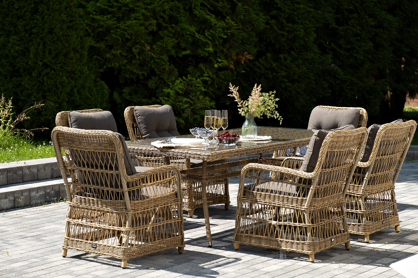 фото "цесена" обеденная группа плетеная из искусственного ротанга, цвет соломенный