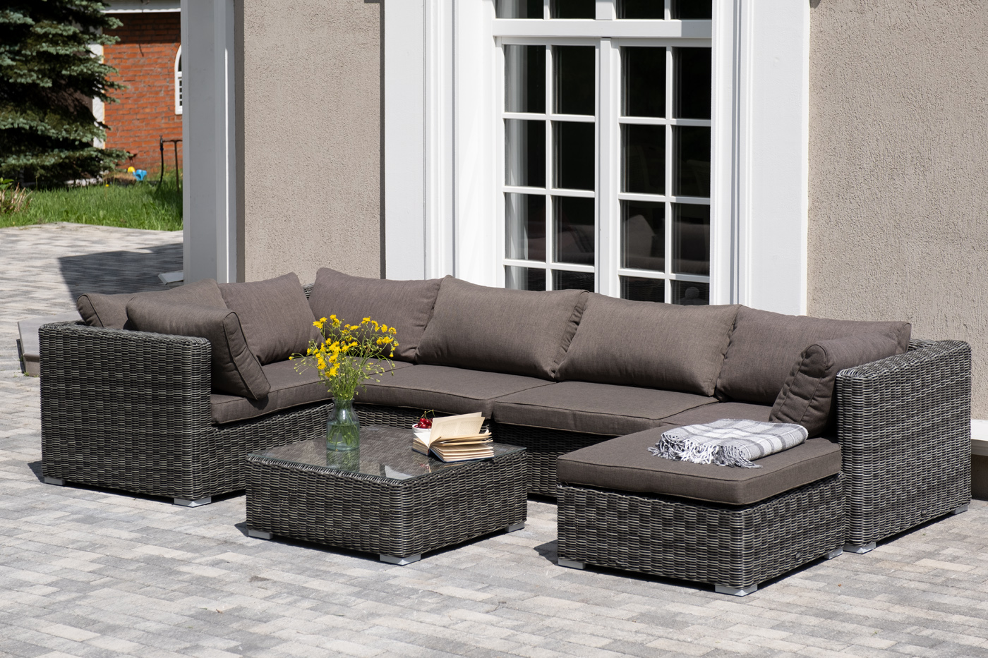 фото "лунго" трансформирующаяся лаунж-зона из искусственного ротанга, цвет графит