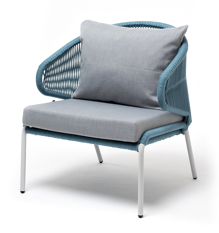 фото "милан" кресло плетеное из роупа, каркас алюминий светло-серый (ral7035) муар, роуп бирюзовый круглый, ткань светло-серая