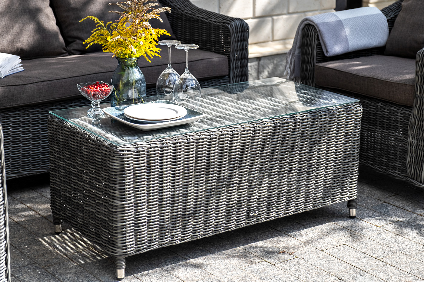 фото "кон панна" лаунж-зона из искусственного ротанга, цвет графит